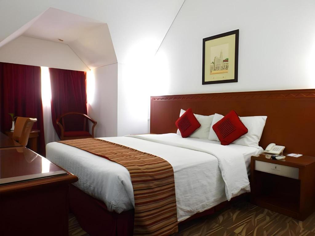 Sofyan Hotel Cut Meutia Jacarta Exterior foto