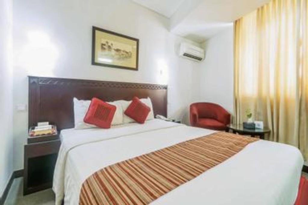Sofyan Hotel Cut Meutia Jacarta Exterior foto